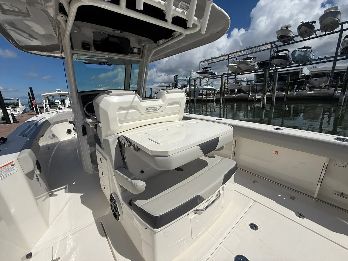 2026 Boston Whaler 330 Outrage 33.0 feet, Sarasota, FL #25