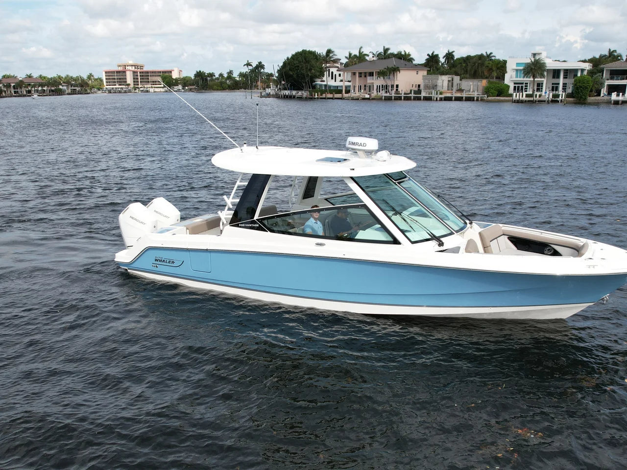 2027 Boston Whaler 330 Vantage 33.0 feet, Pompano Beach, Florida #11