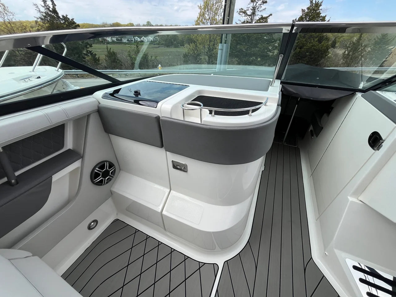 2026 Sea Ray SLX 310 Outboard 31.0 feet, Westbrook, Connecticut #16