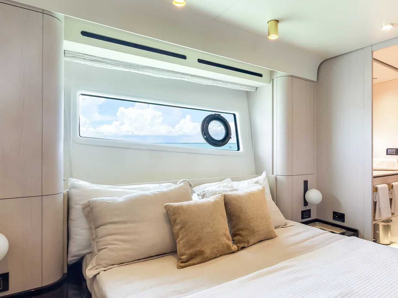 2025 Azimut 78 FLY 78.0 feet, Miami, FL #43
