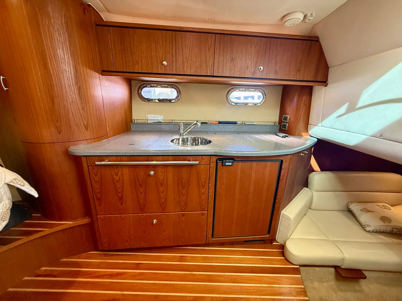 2008 Tiara Yachts 3500 SOVRAN 35.0 feet, Fort Myers, FL #60