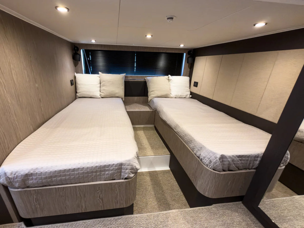 2027 Azimut A45 45.0 feet, Fort Myers, FL #34