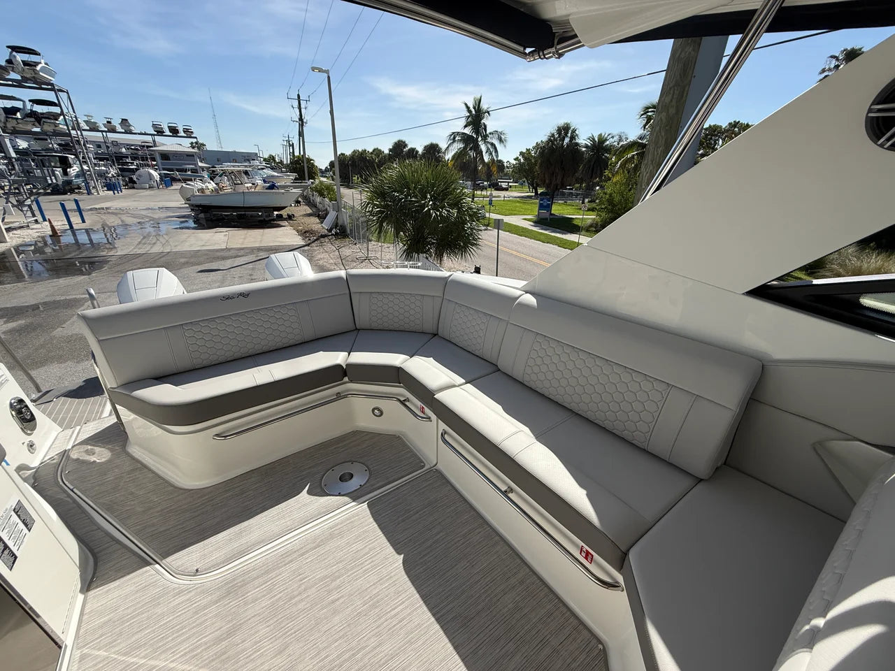 2027 Sea Ray Sundancer 320 Outboard 32.0 feet, Sarasota, FL #31