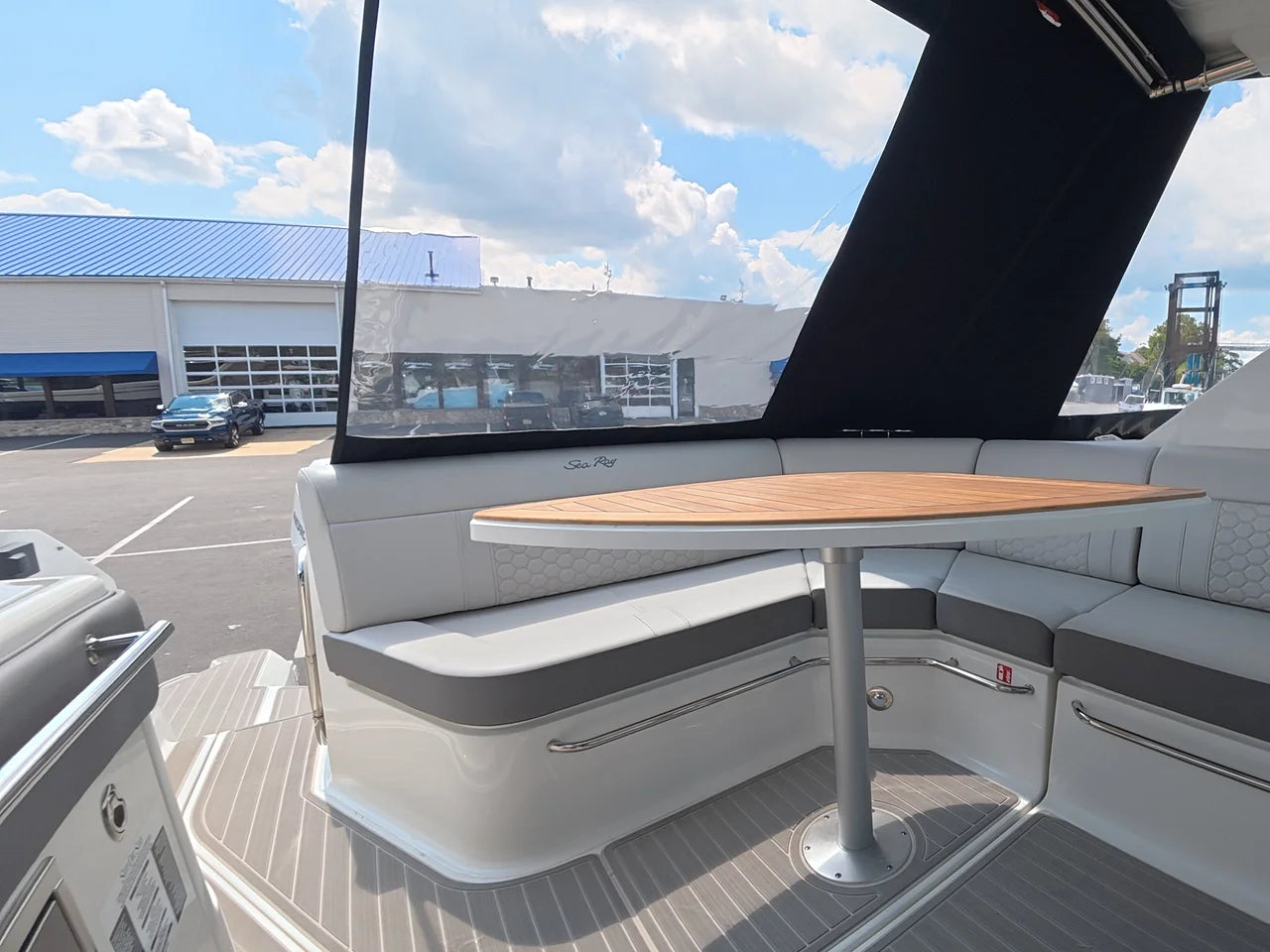 2026 Sea Ray Sundancer 320 Outboard 32.0 feet, Brick Township, New Jersey #5