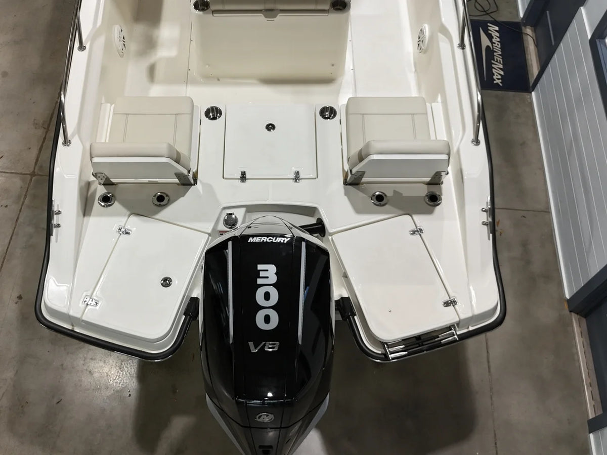 2026 Boston Whaler 250 Dauntless 25.0 feet, Cornelius, North Carolina #8