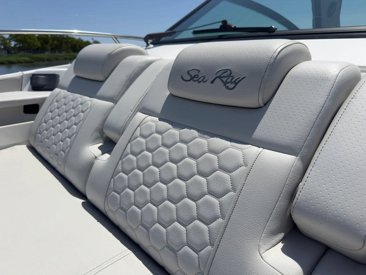 2021 Sea Ray 320 SUNDANCER OB 32.0 feet, Norwalk, Connecticut #24