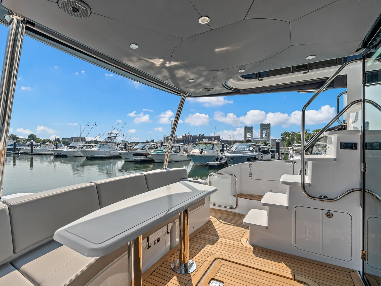 2027 Cruisers Yachts 50 FLY 50.0 feet, Quincy, MA #10