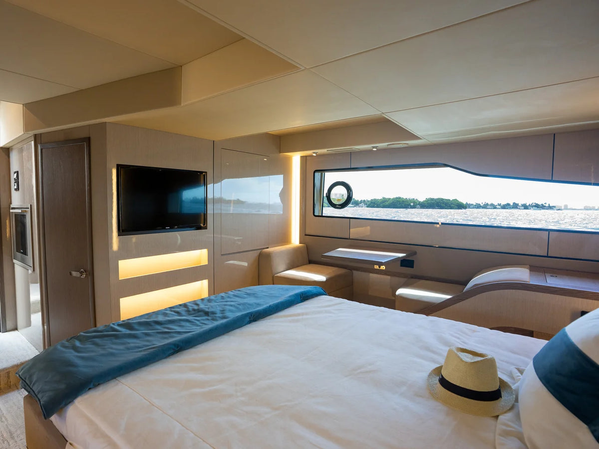 2026 Cruisers Yachts 57 FLY 57.0 feet, Miami, FL #31