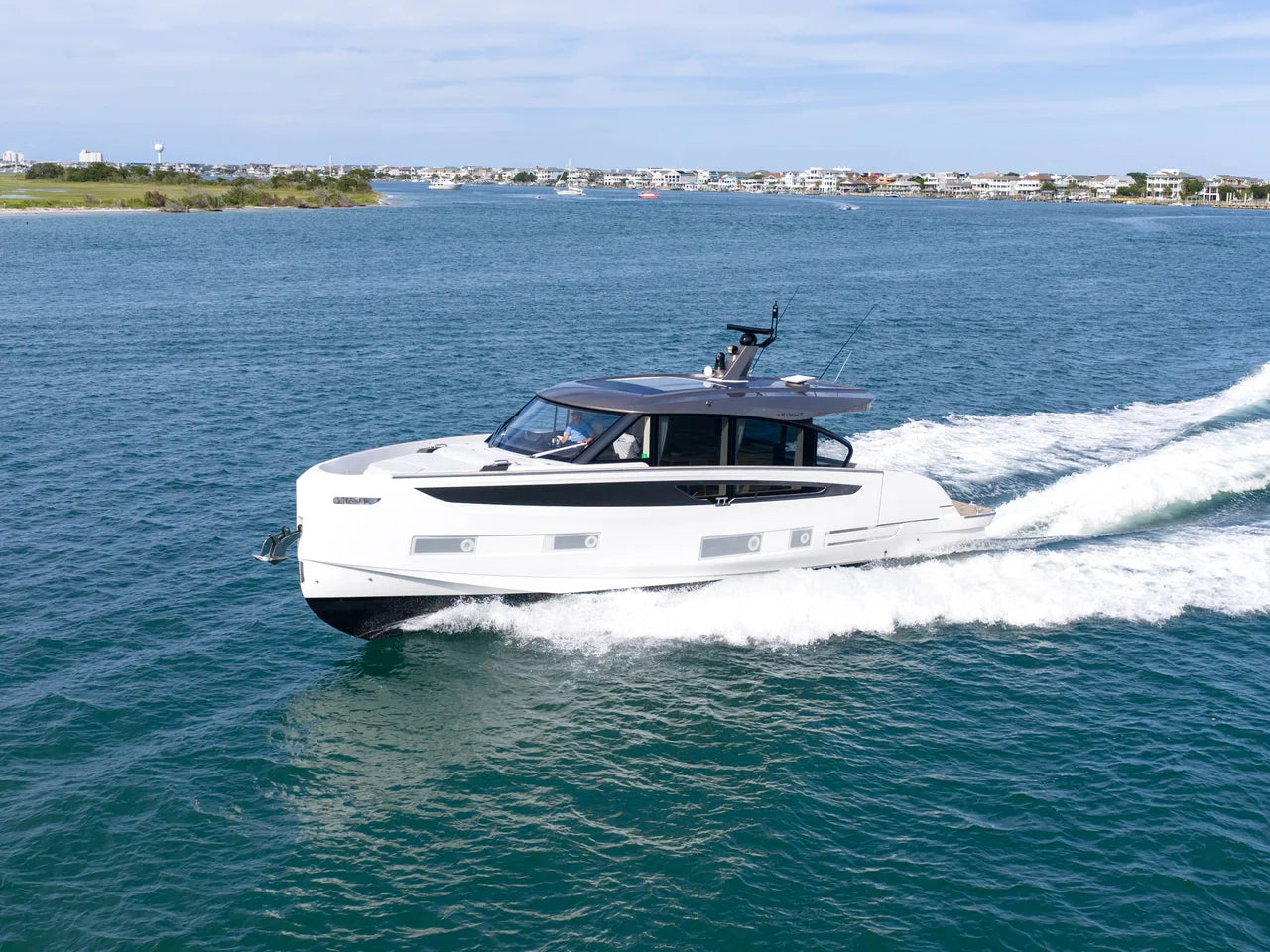 2025 Azimut Seadeck 6 60.0 feet, Wrightsville Beach, North Carolina #3