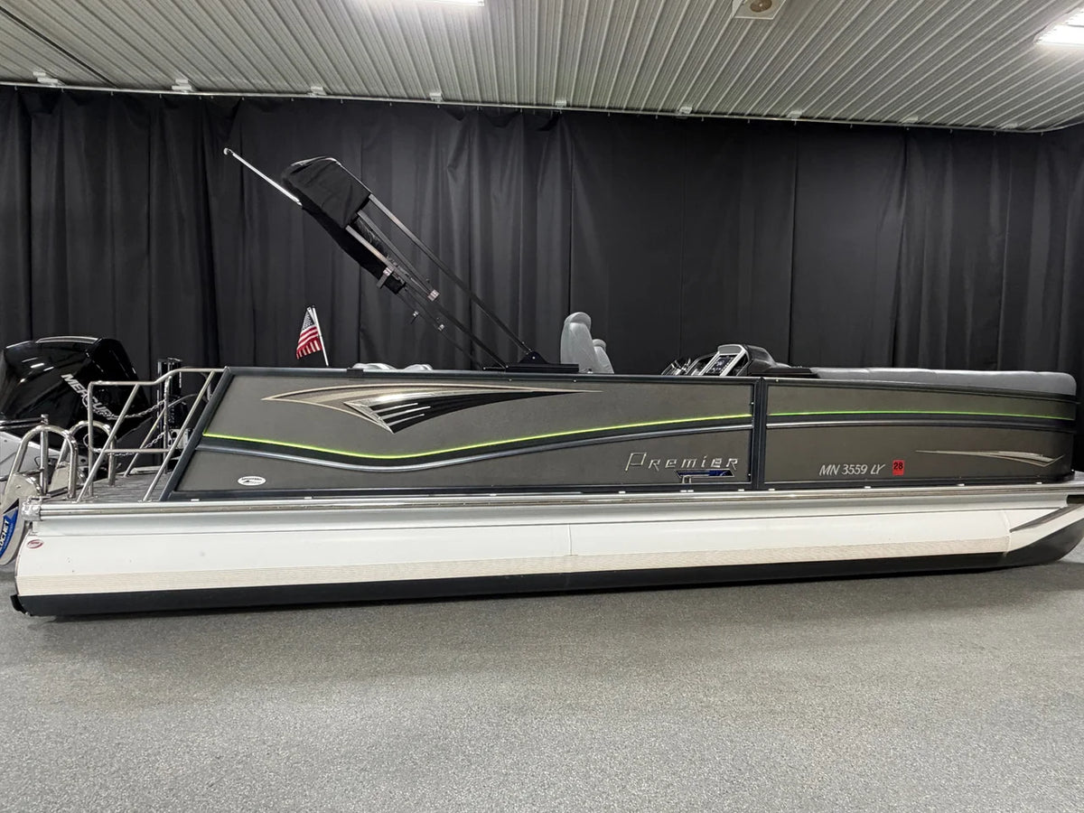 2020 Premier 250 INTRIGUE 25.0 feet, Nisswa, Minnesota #1