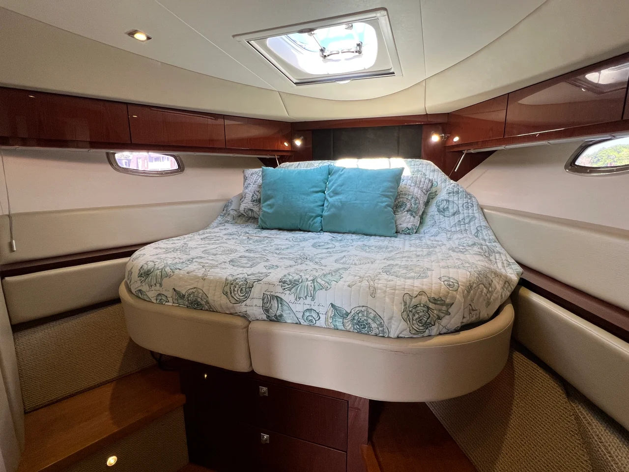 2015 Sea Ray 410 Sundancer 41.0 feet, Huntington, NY #93