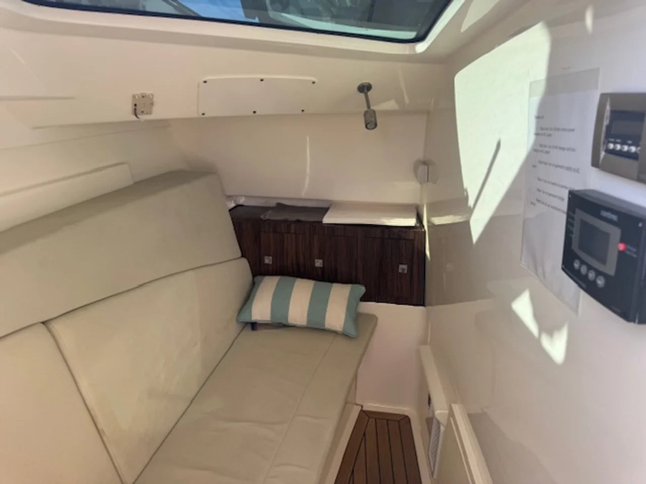 2016 Boston Whaler 320 VANTAGE 32.0 feet, Miami, FL #34