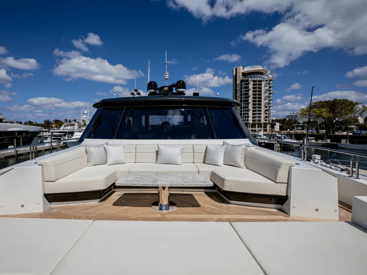 2026 Ocean Alexander 30R 98.0 feet, Pompano Beach, FL #12