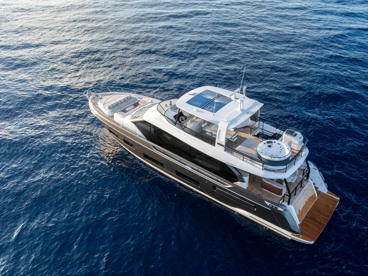 2027 Azimut Fly 82 82.0 feet, Pompano Beach, FL #10