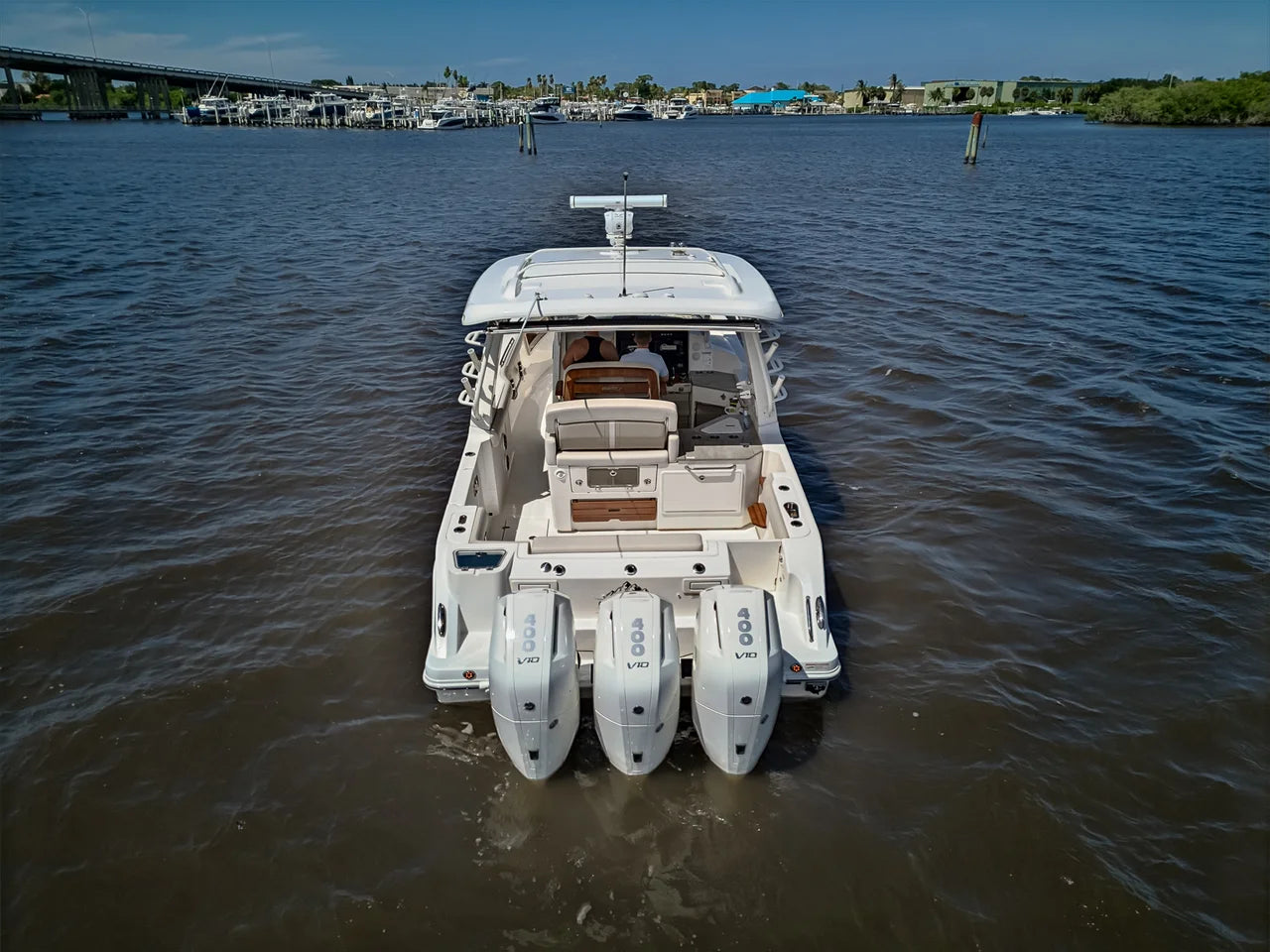 2025 Boston Whaler 350 REALM 35.0 feet, Stuart, Florida #6