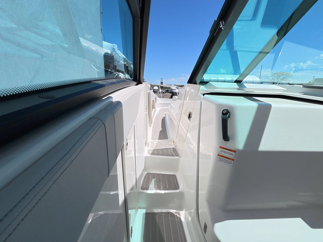 2026 Sea Ray Sundancer 320 Outboard 32.0 feet, Norwalk, Connecticut #32