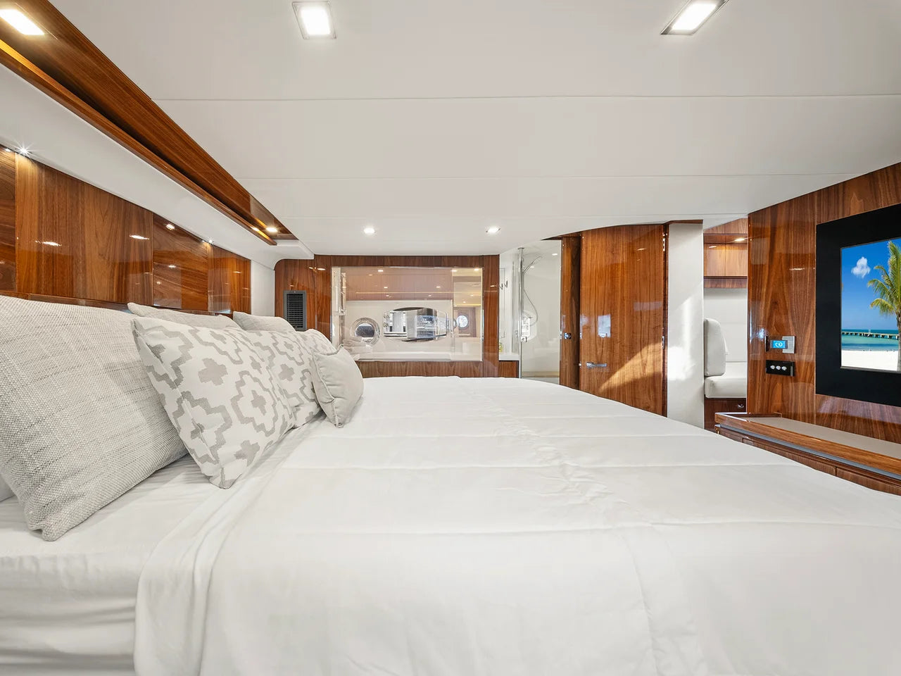 2024 Riviera 6000 SPORT YACHT 63.0 feet, Coconut Grove23, FL #94