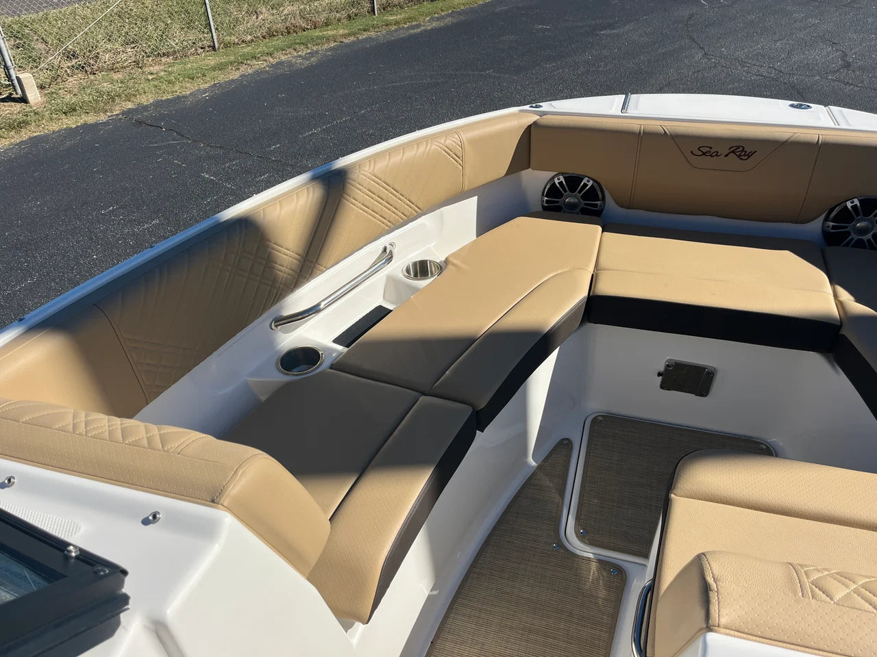 2026 Sea Ray SDX 250 Outboard 25.0 feet, Greenville, SC #10