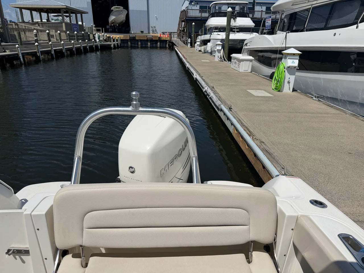 2017 Boston Whaler 230 VANTAGE 23.0 feet, Pensacola, Florida #34