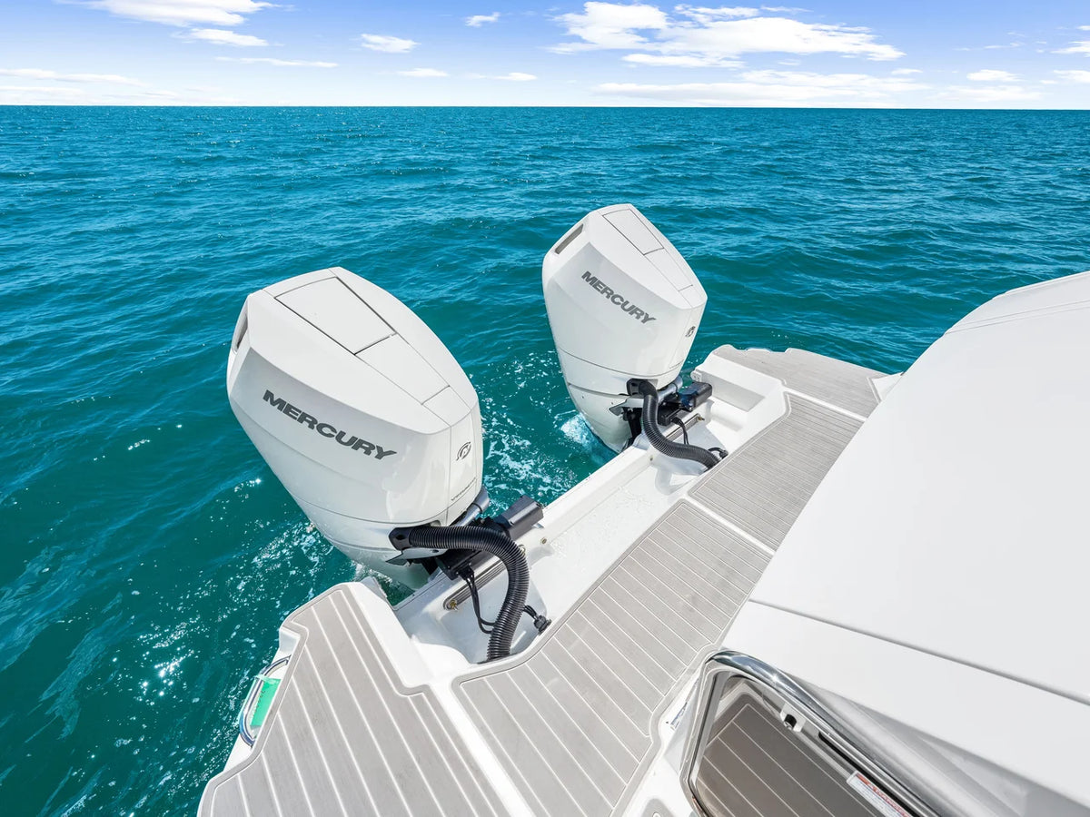 2027 Sea Ray Sundancer 320 Outboard 32.0 feet, Venice, Florida #25
