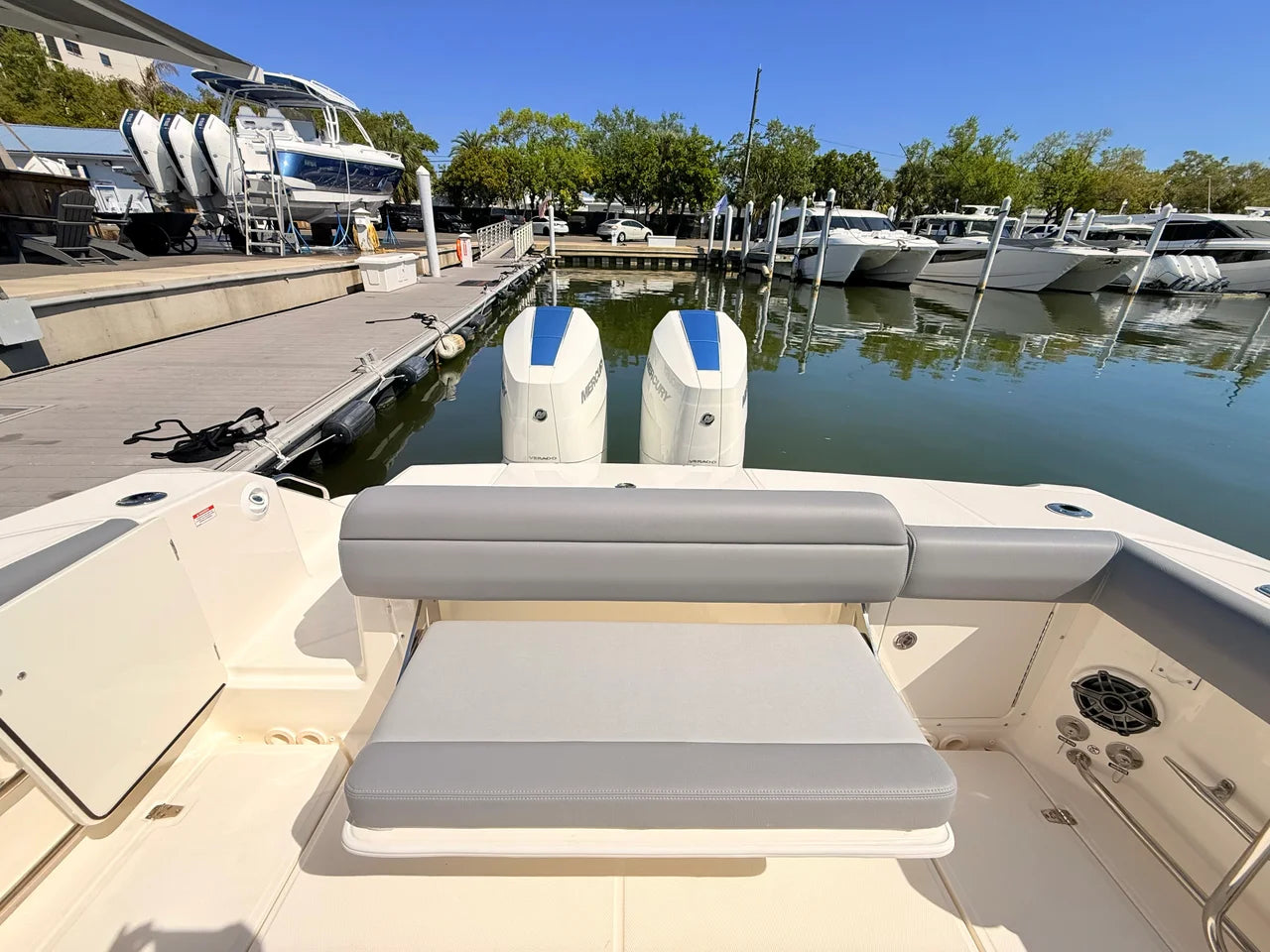 2026 Boston Whaler 330 Outrage 33.0 feet, St Petersburg, FL #49