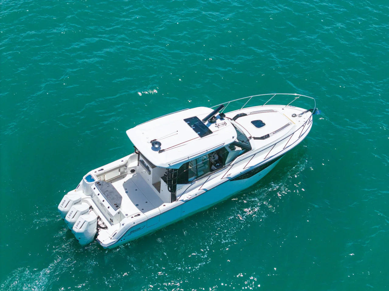 2025 Boston Whaler 365 CONQUEST 36.0 feet, Naples, Florida #16