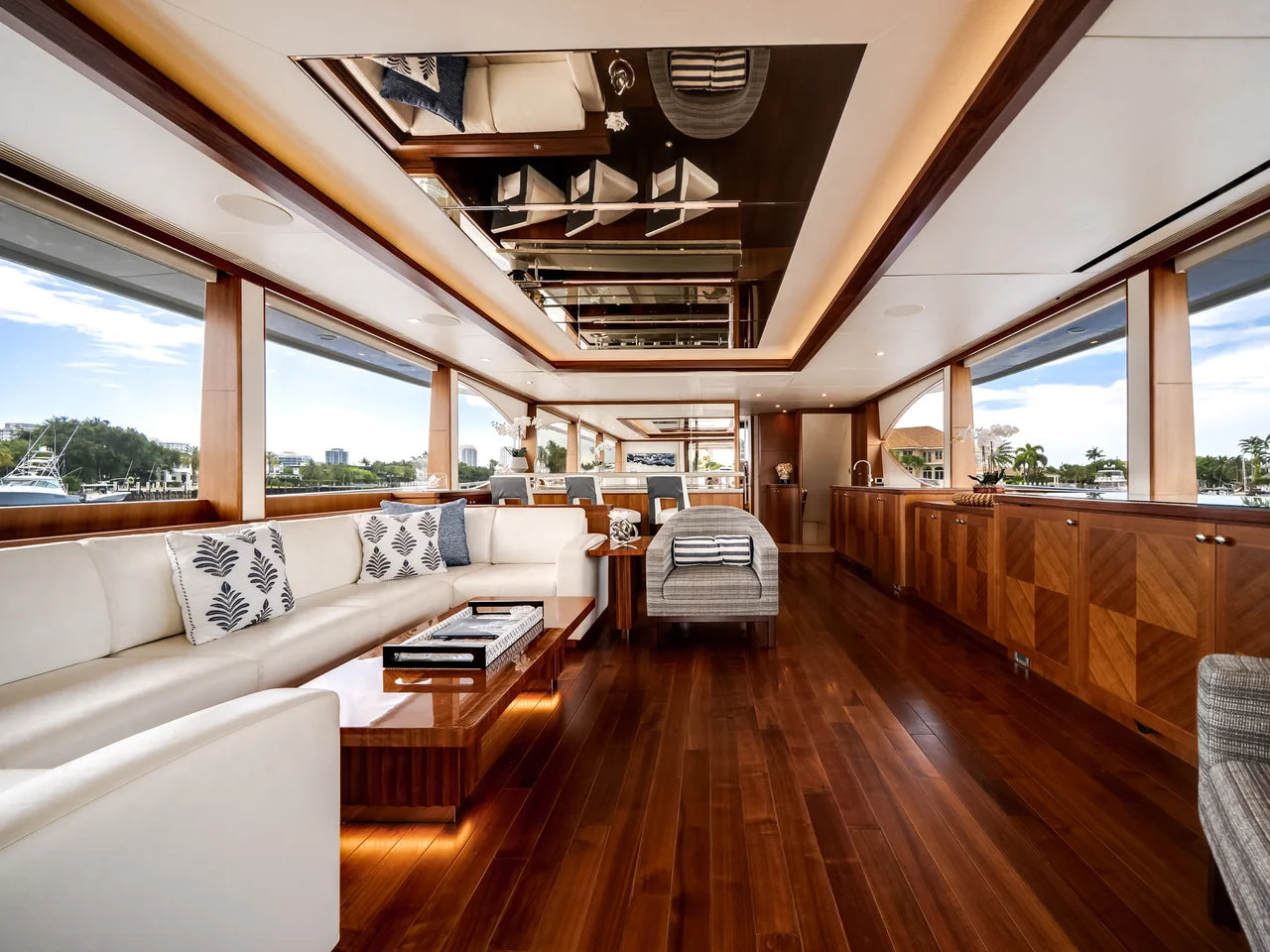 2016 Ocean Alexander 90 SKY LOUNGE 90.0 feet, Ft Lauderdale, FL #15