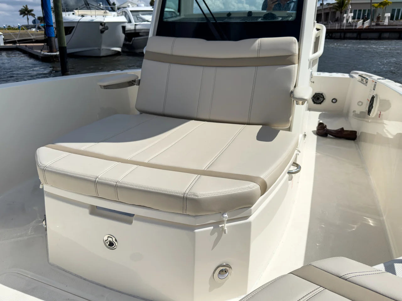 2026 Boston Whaler 280 Dauntless 28.0 feet, Fort Myers, FL #15