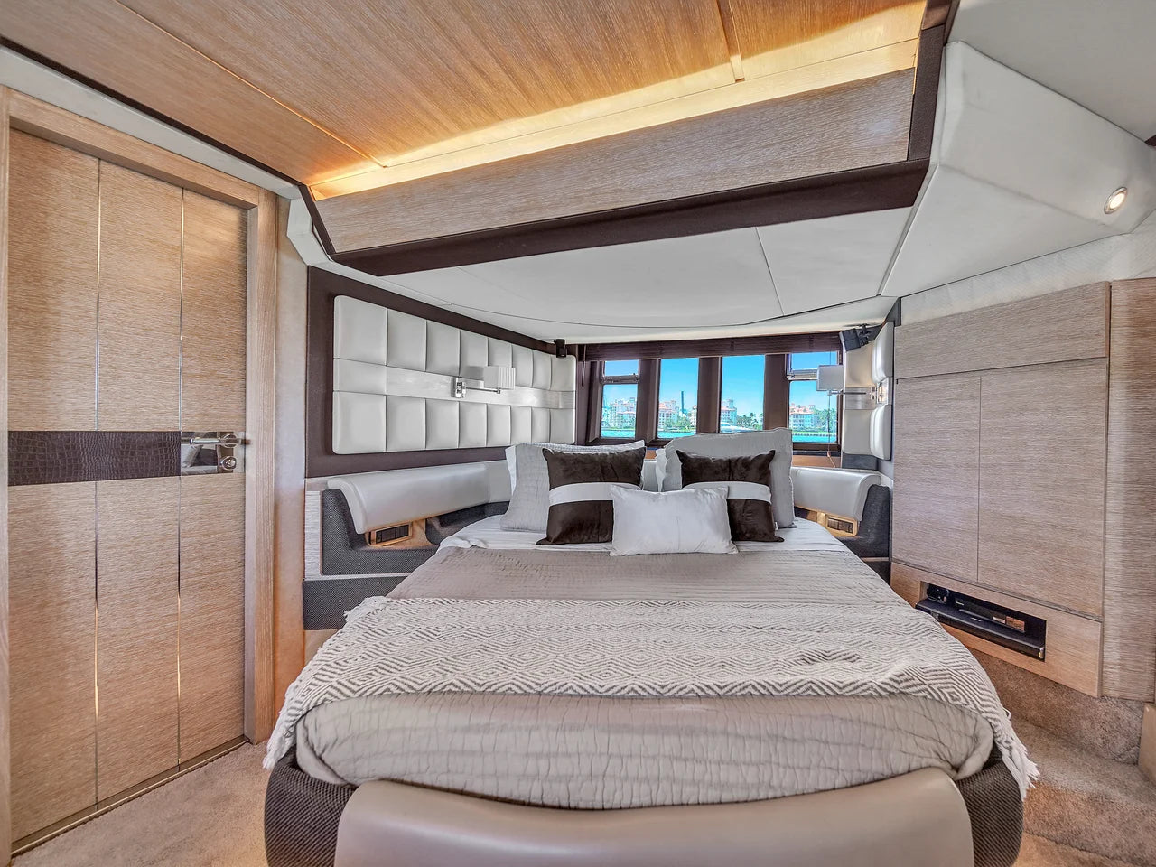 2012 Azimut 64 FLY 64.0 feet, Miami Beach, FL #79