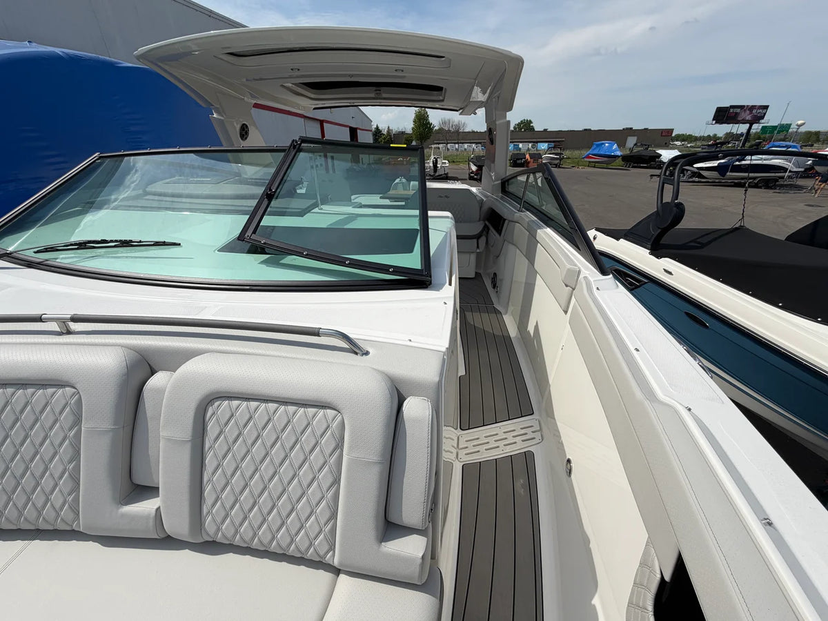 2026 Sea Ray SLX 400 40.0 feet, Excelsior, Minnesota #46
