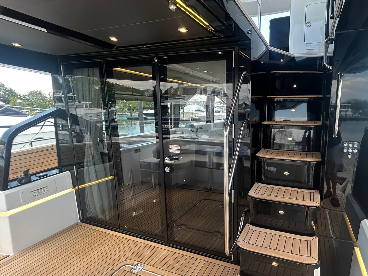 2026 Cruisers Yachts 57 FLY 57.0 feet, Grasonville, MD #14
