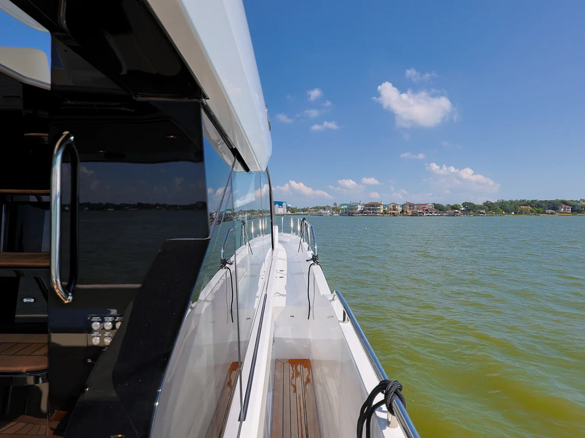 2027 Cruisers Yachts 57 FLY 57.0 feet, Seabrook, TX #10
