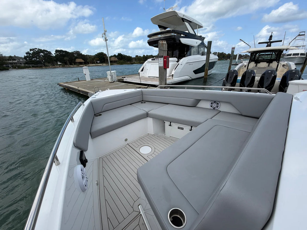 2026 Cruisers Yachts 38 VTR 38.0 feet, Jupiter, Florida #29