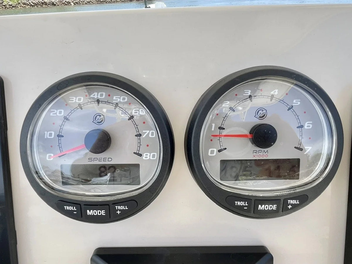 2025 Boston Whaler 250 DAUNTLESS 25.0 feet, Venice, Florida #33