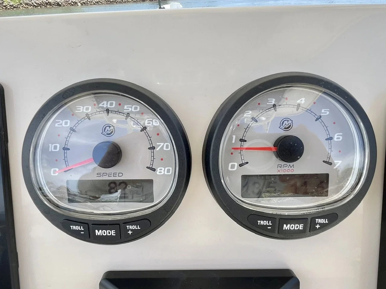 2025 Boston Whaler 250 DAUNTLESS 25.0 feet, Venice, Florida #33