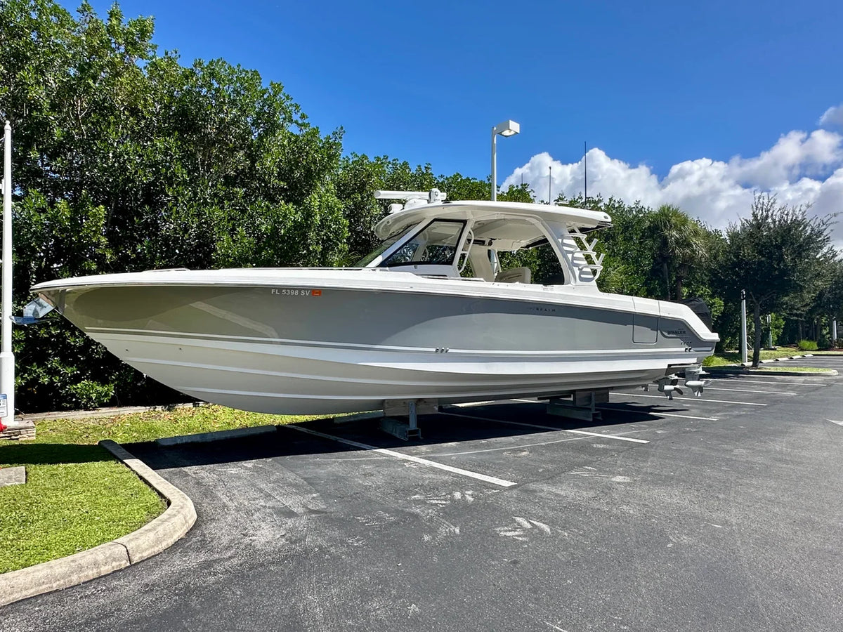 2021 Boston Whaler 350 REALM 35.0 feet, Fort Myers, FL #47