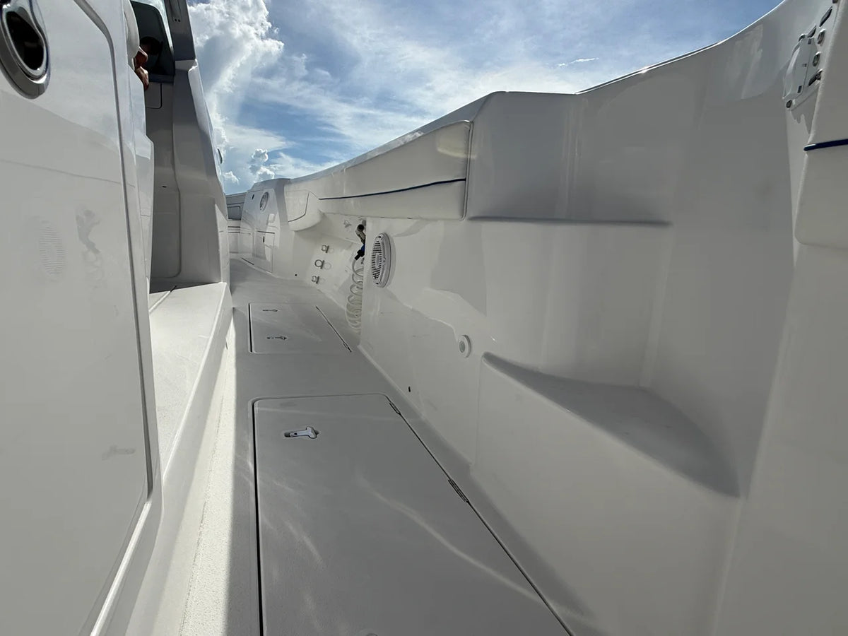 2027 Intrepid 43 NOMAD SE 43.0 feet, Dania, FL #29