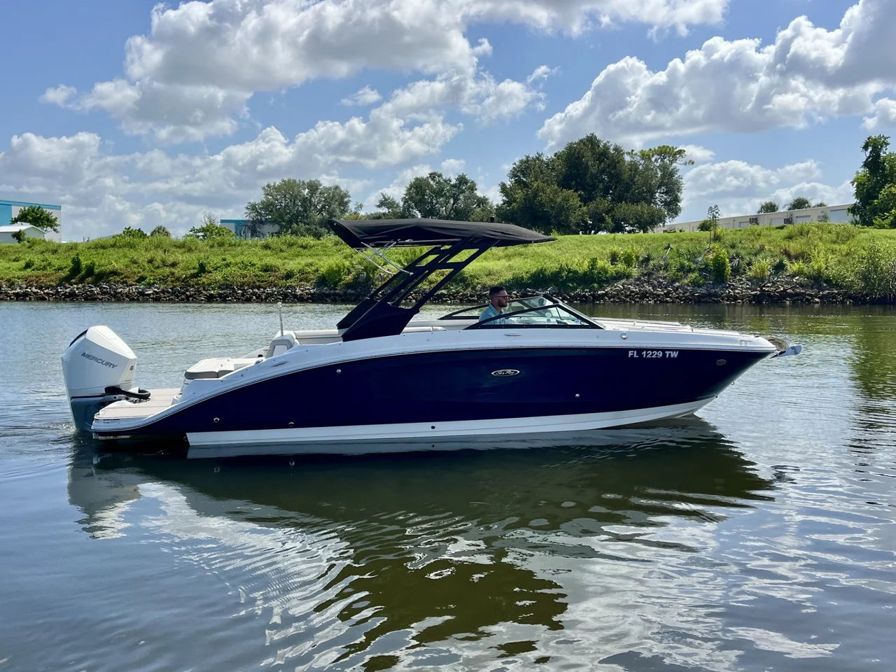 2024 Sea Ray 270 SDX OB 27.0 feet, Venice, Florida #2