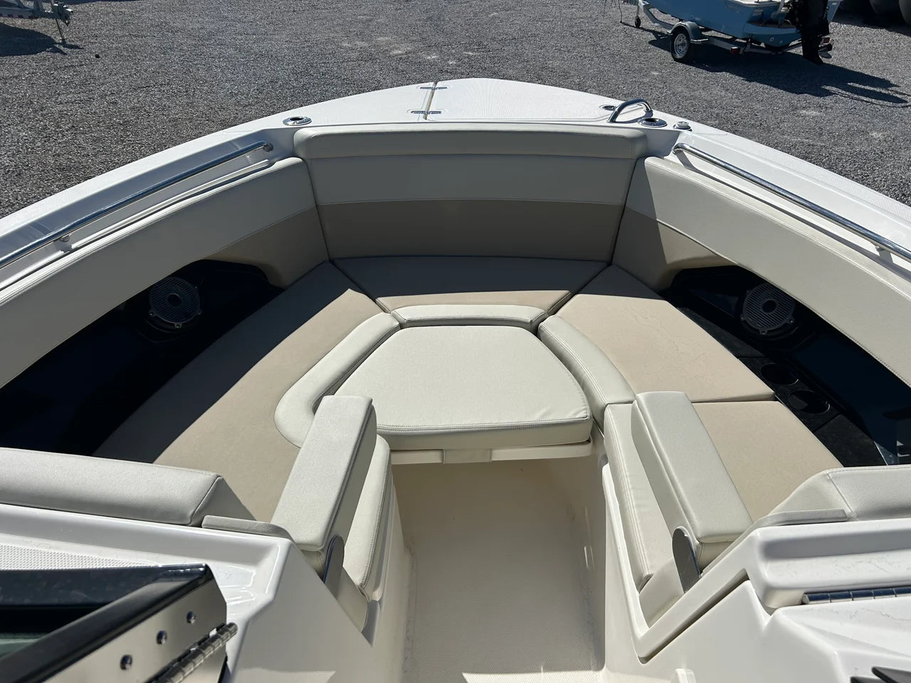 2026 Boston Whaler 280 Vantage 28.0 feet, Gulf Shores, Alabama #24