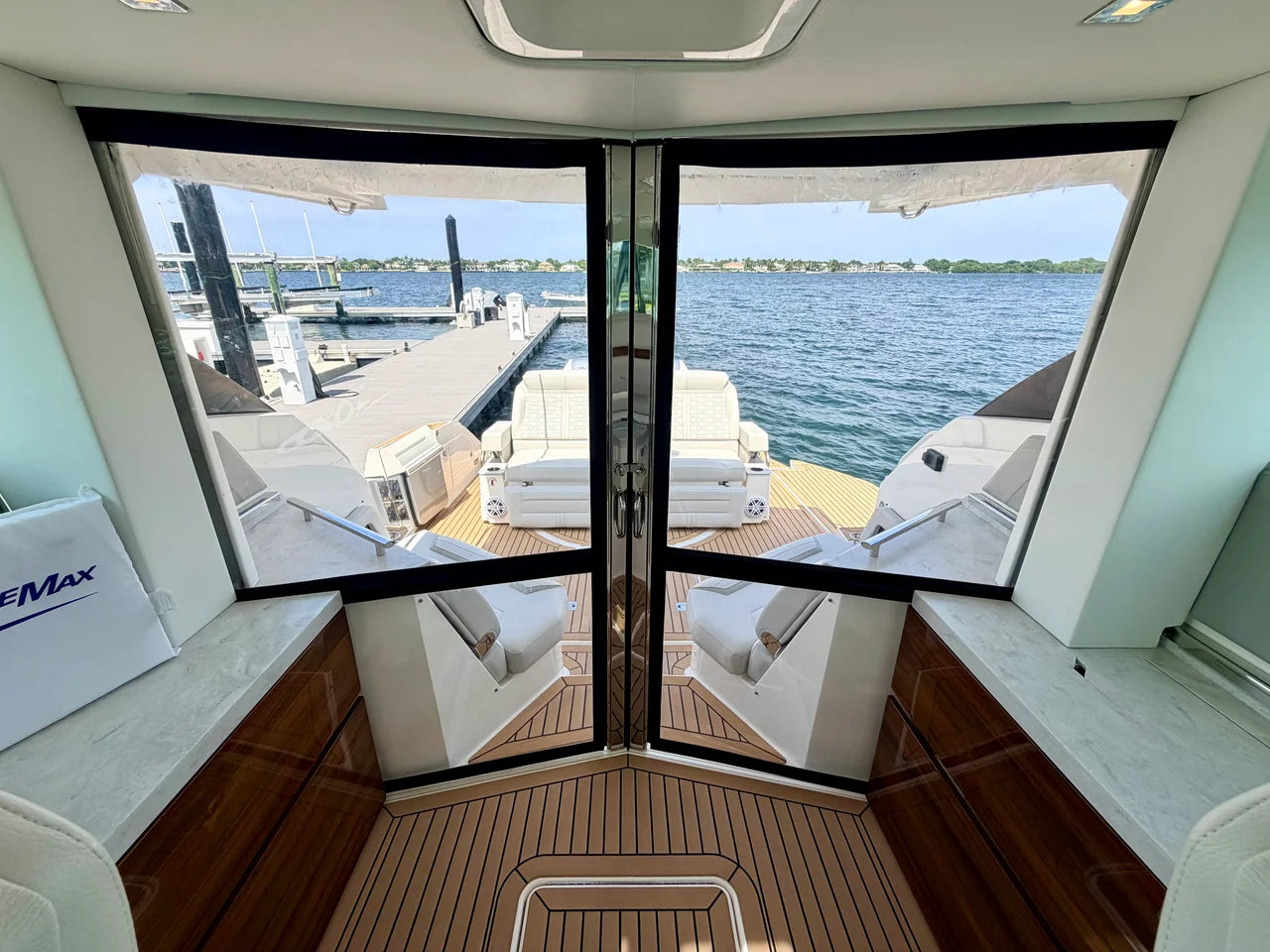 2022 Tiara Yachts 43 LE 43.0 feet, Jupiter, Florida #11