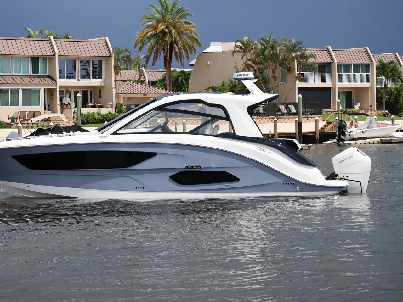 2026 Sea Ray Sundancer 370 Outboard 37.0 feet, Naples, Florida #5