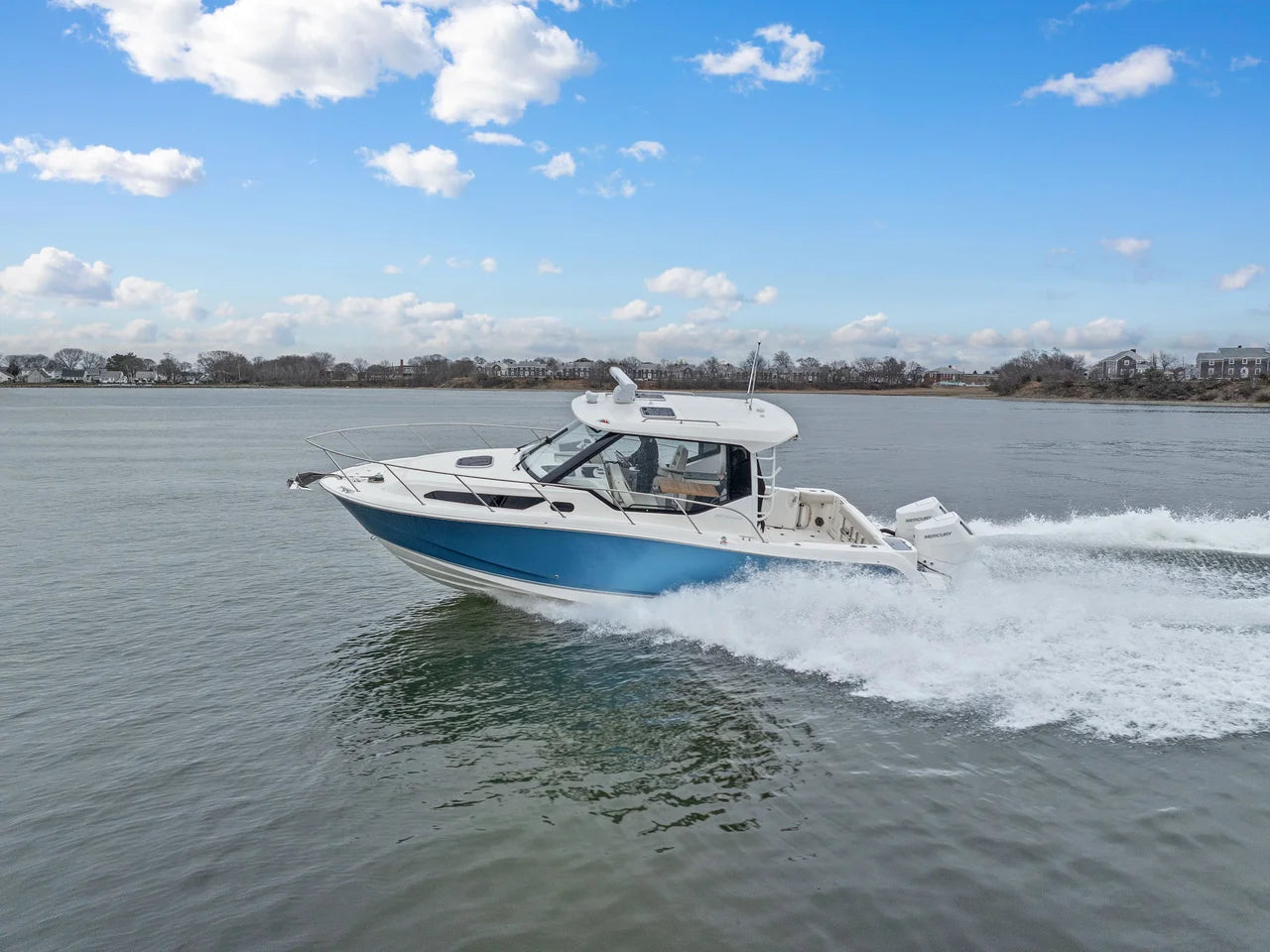 2026 Boston Whaler 325 Conquest 32.0 feet, Quincy, MA #1