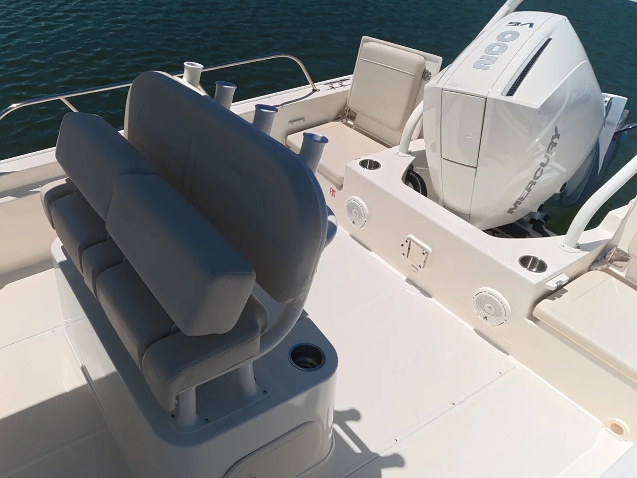 2026 Boston Whaler 210 Montauk 21.0 feet, Huntington, NY #5