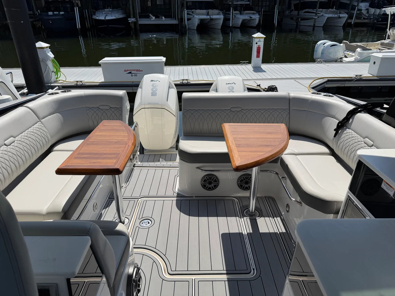 2024 Sea Ray Sundancer 370 Outboard 37.0 feet, Pensacola, Florida #10