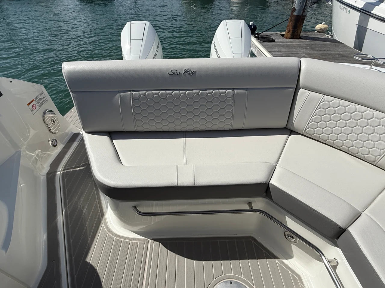 2026 Sea Ray Sundancer 320 Outboard 32.0 feet, Wrightsville Beach, North Carolina #9