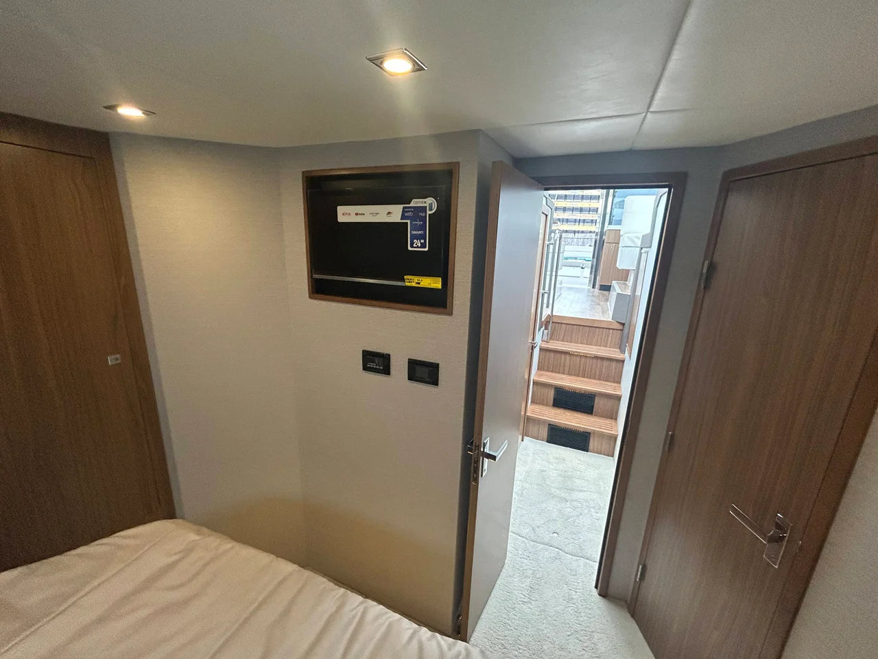 2026 Cruisers Yachts 42 Cantius 42.0 feet, Grasonville, MD #58