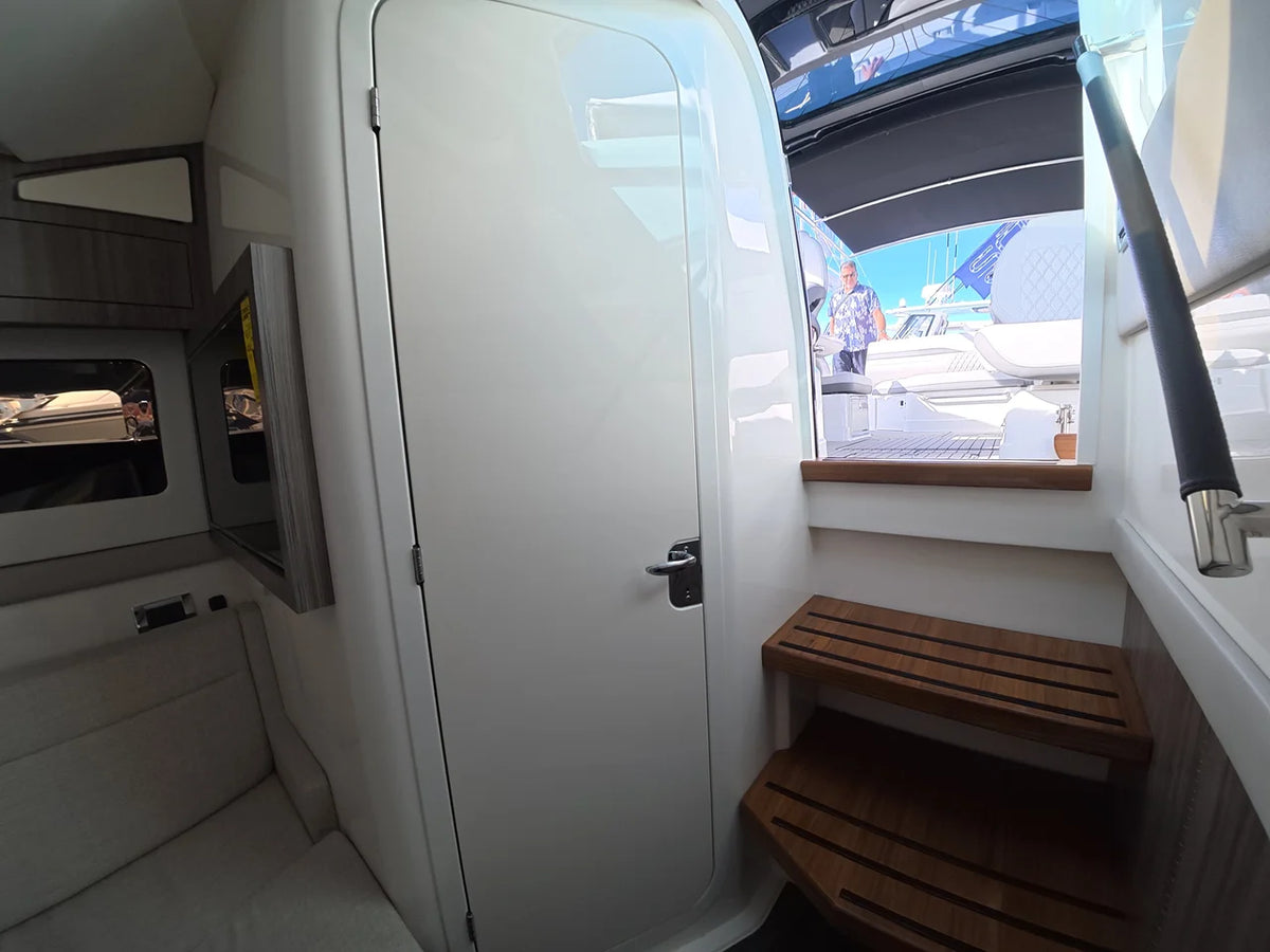 2027 Sea Ray SLX 360 Outboard 36.0 feet, Somers Point, New Jersey #24