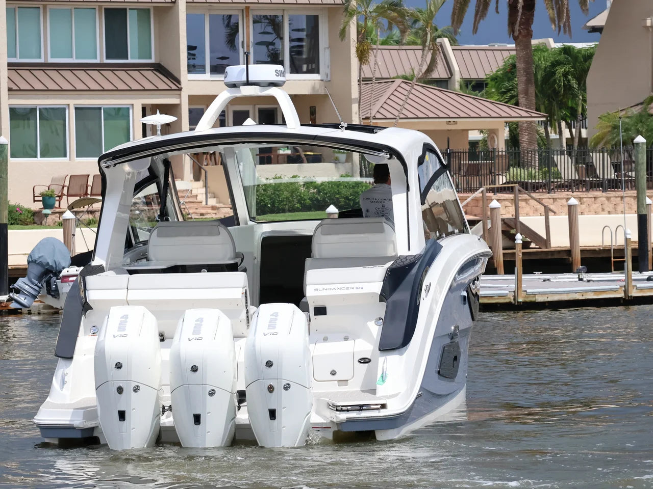 2026 Sea Ray Sundancer 370 Outboard 37.0 feet, Naples, Florida #14