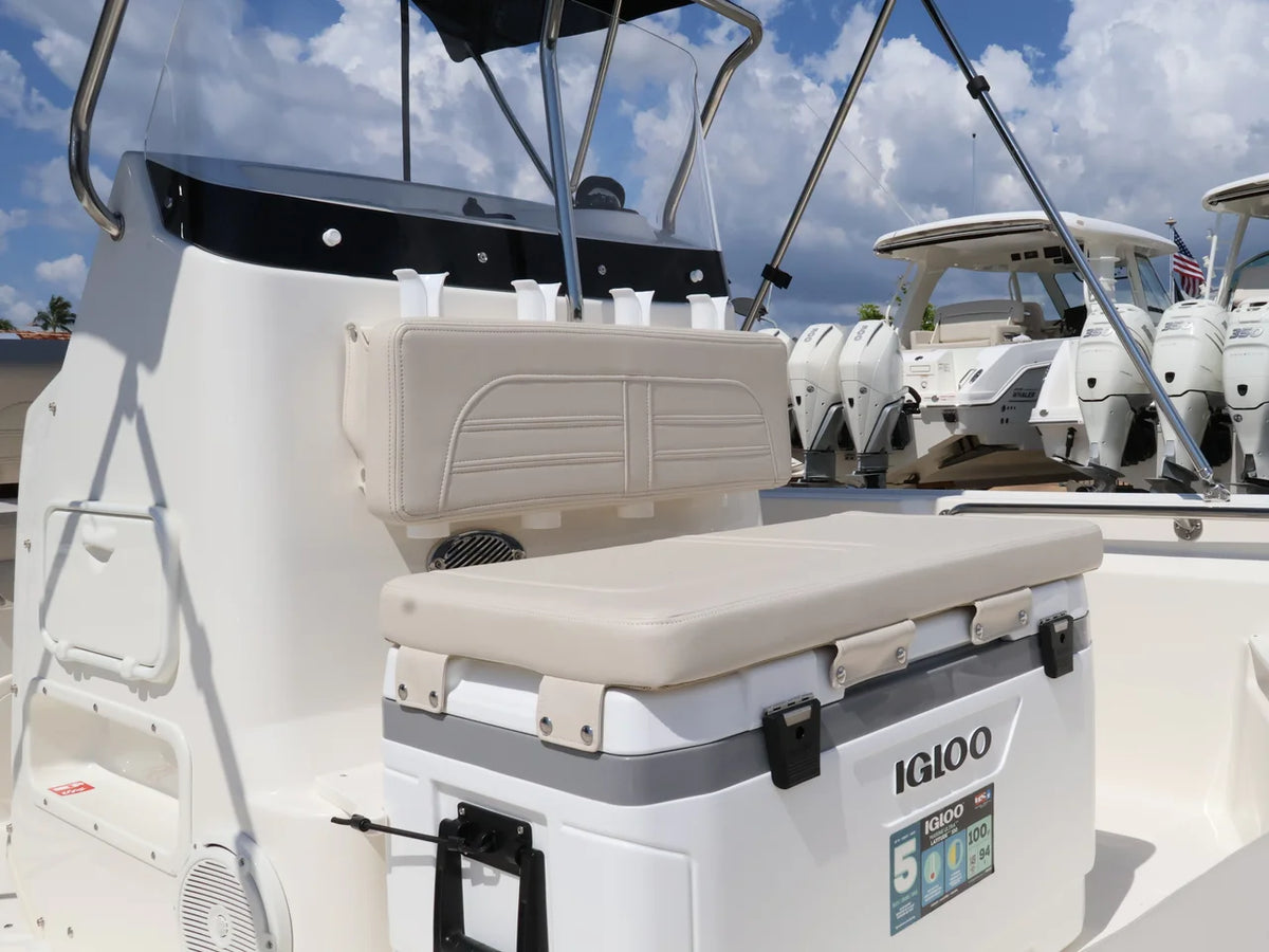2027 Boston Whaler 190 Montauk 19.0 feet, Naples, Florida #10