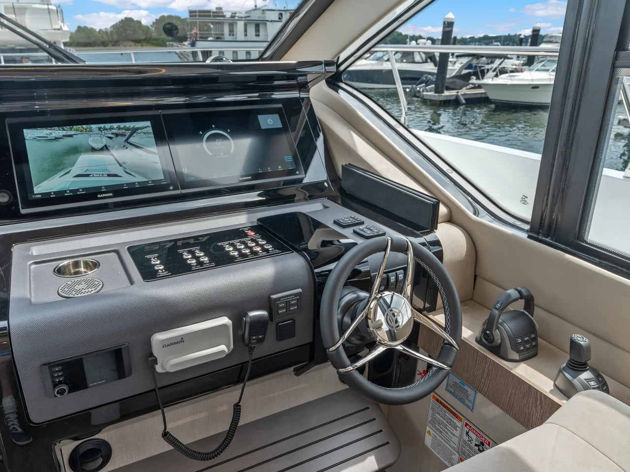 2026 Cruisers Yachts 57 FLY 57.0 feet, Quincy, MA #23